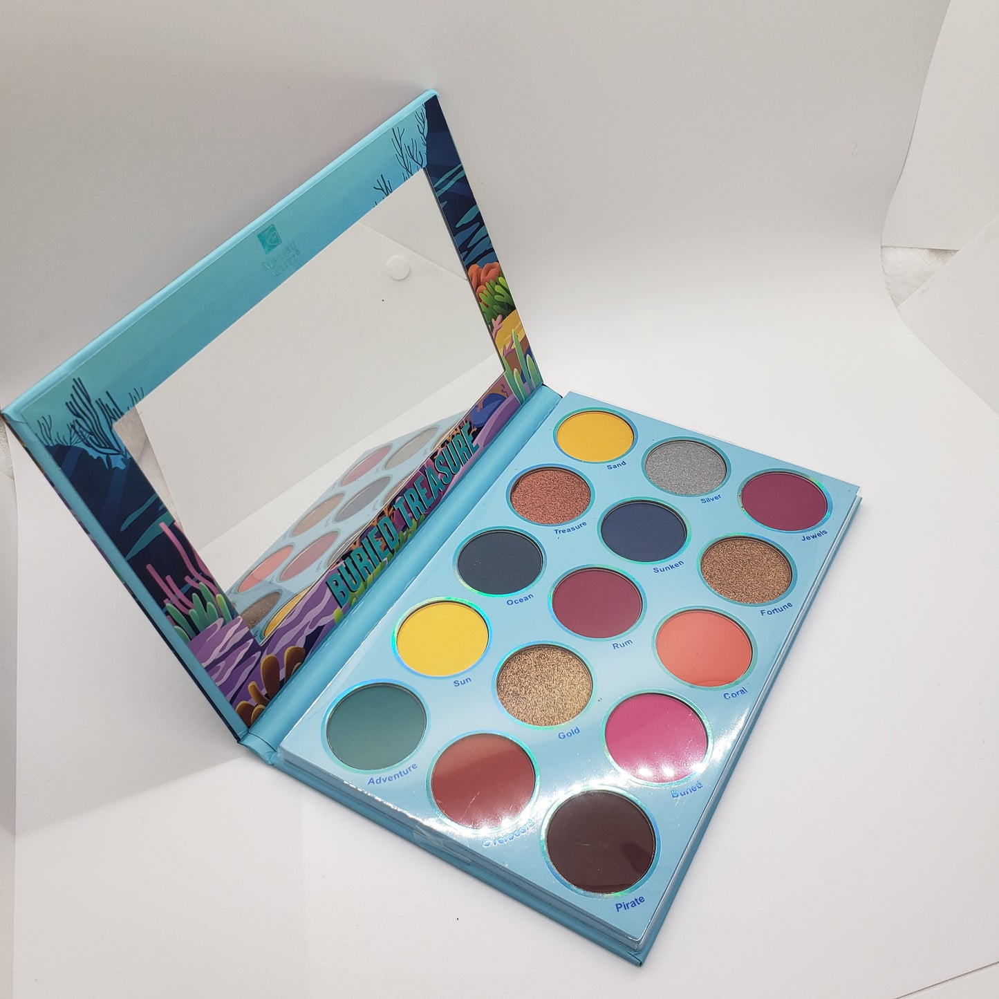 Malibu Glitz Buried Treasure Palette