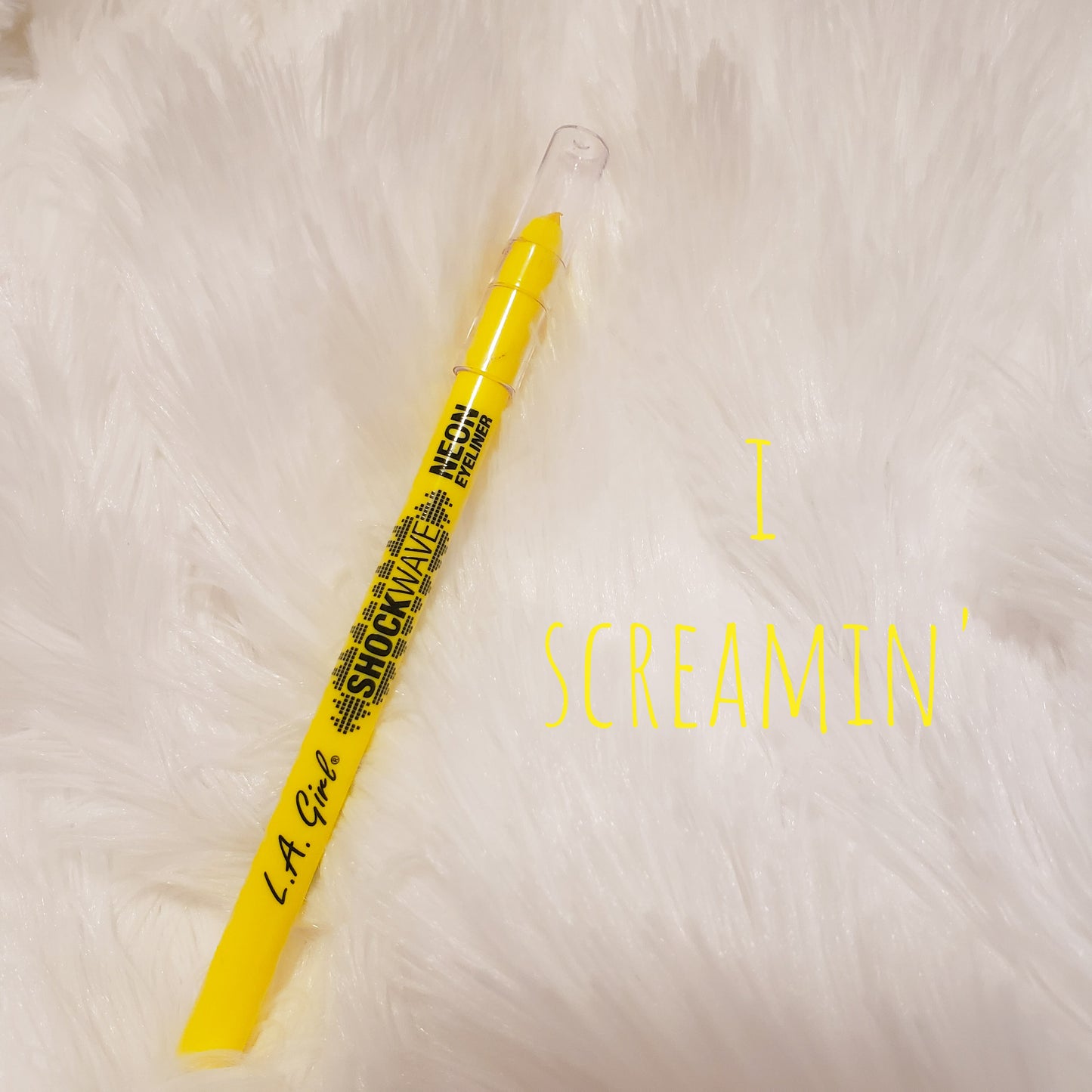 L.A Girl Shockwave Neon Liner